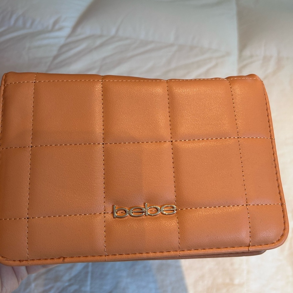 Bebé clutch